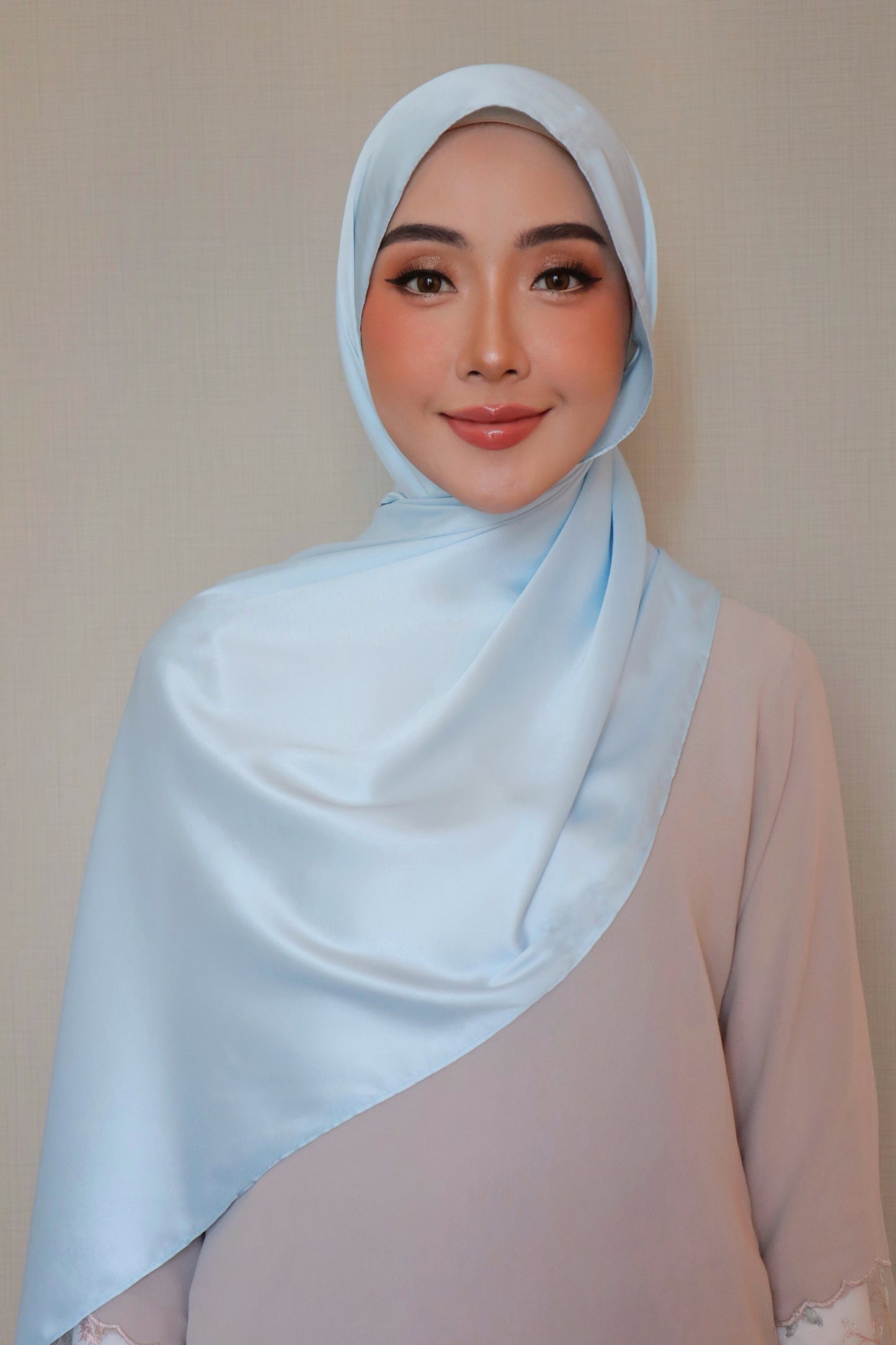 Royale Satin Shawl 2.0