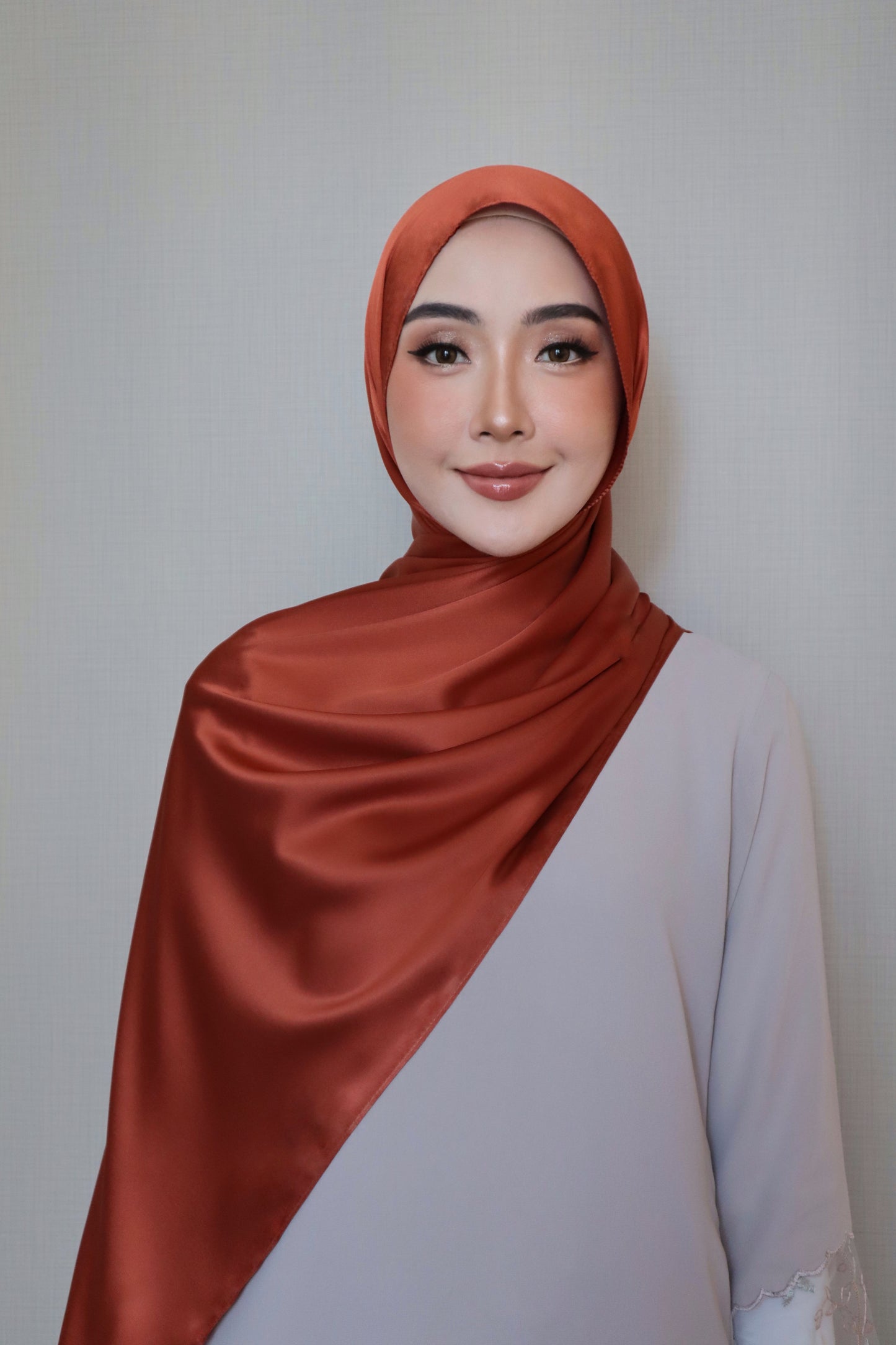 Royale Satin Shawl 2.0