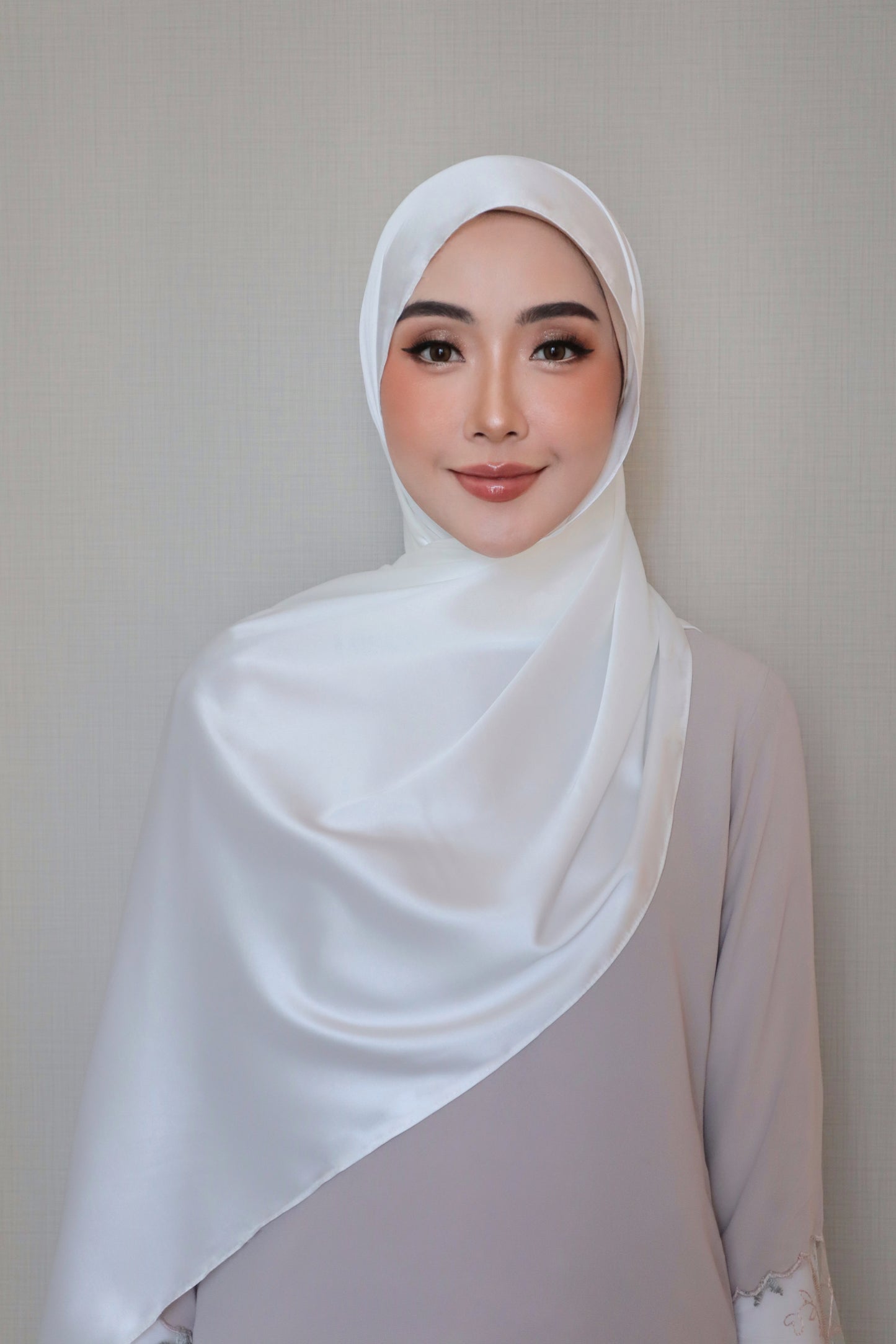 Royale Satin Shawl 2.0