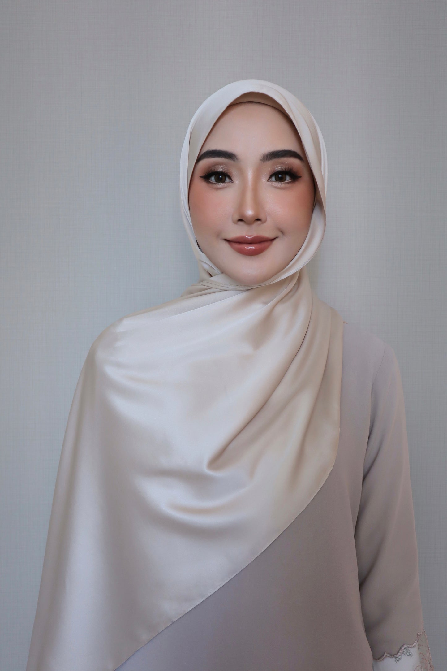 Royale Satin Shawl 2.0