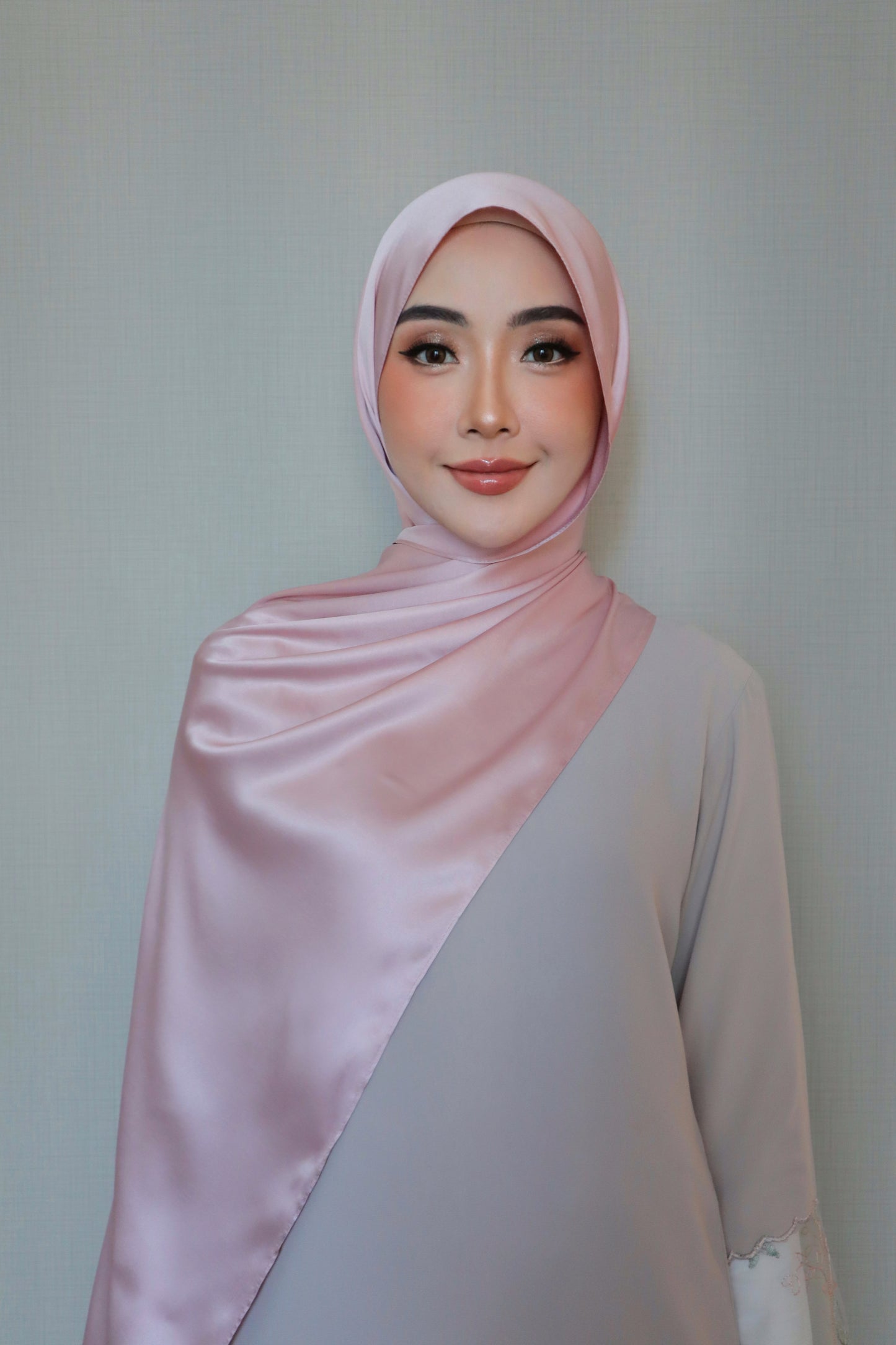 Royale Satin Shawl 2.0