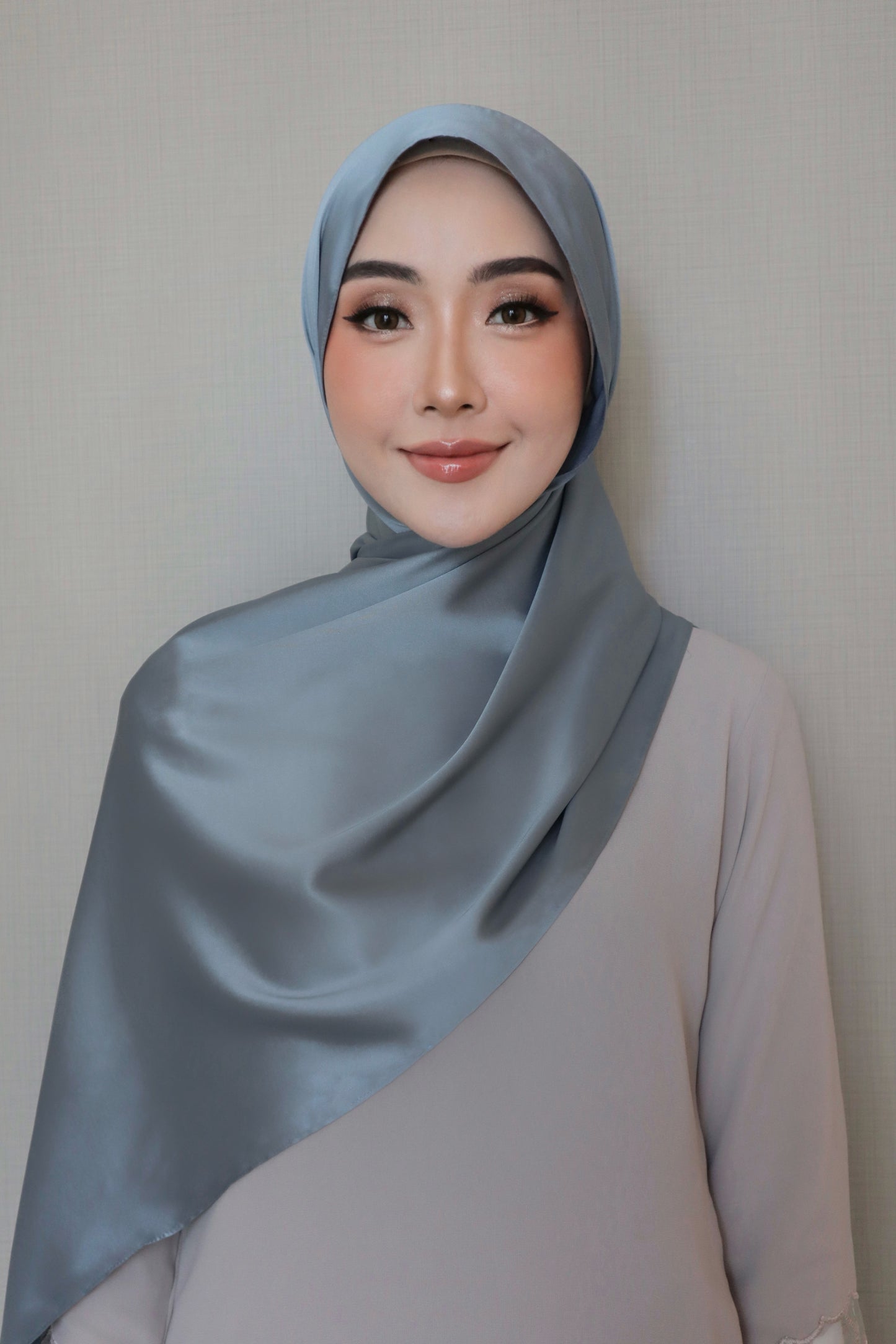 Royale Satin Shawl 2.0