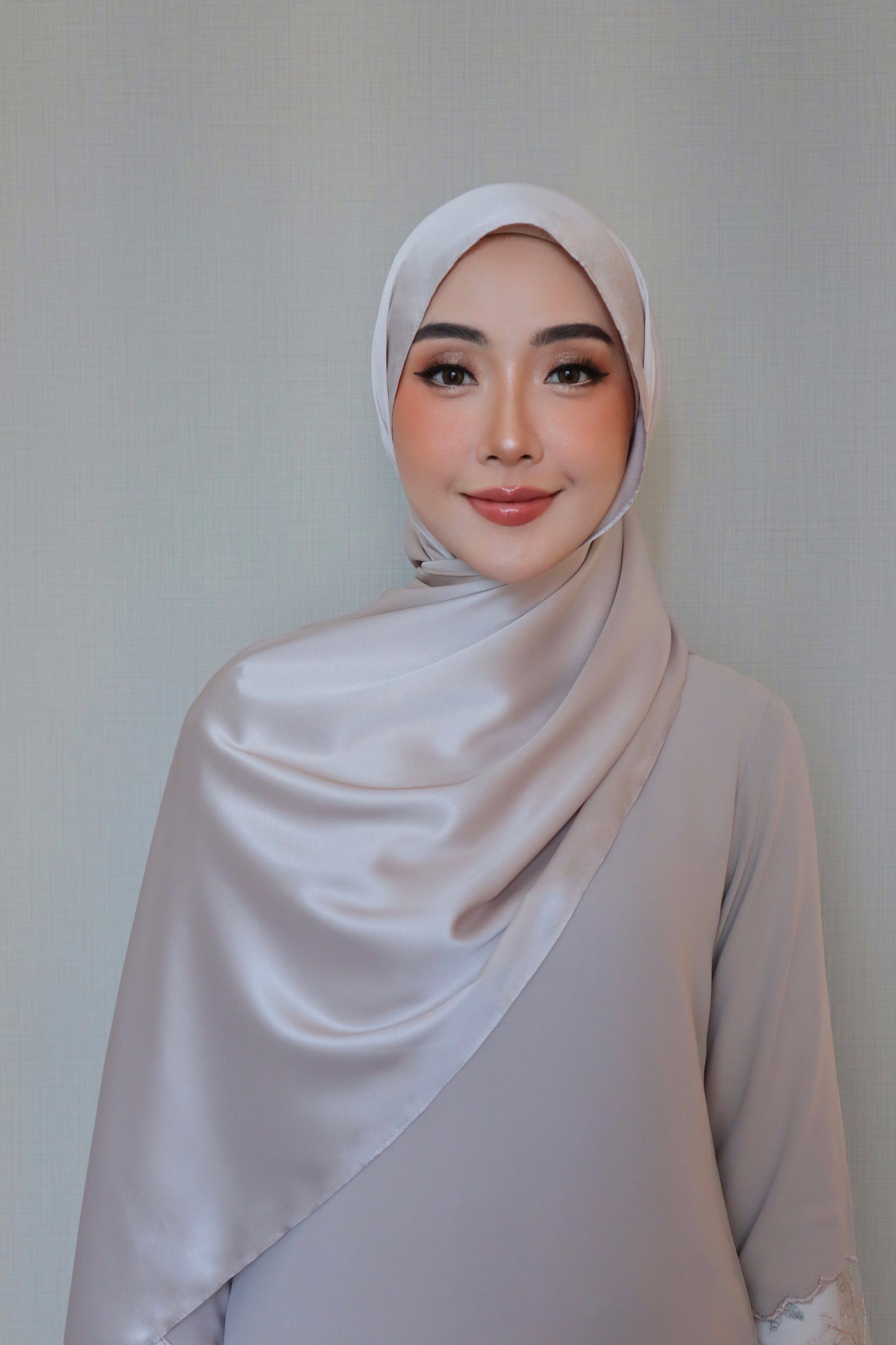 Royale Satin Shawl 2.0