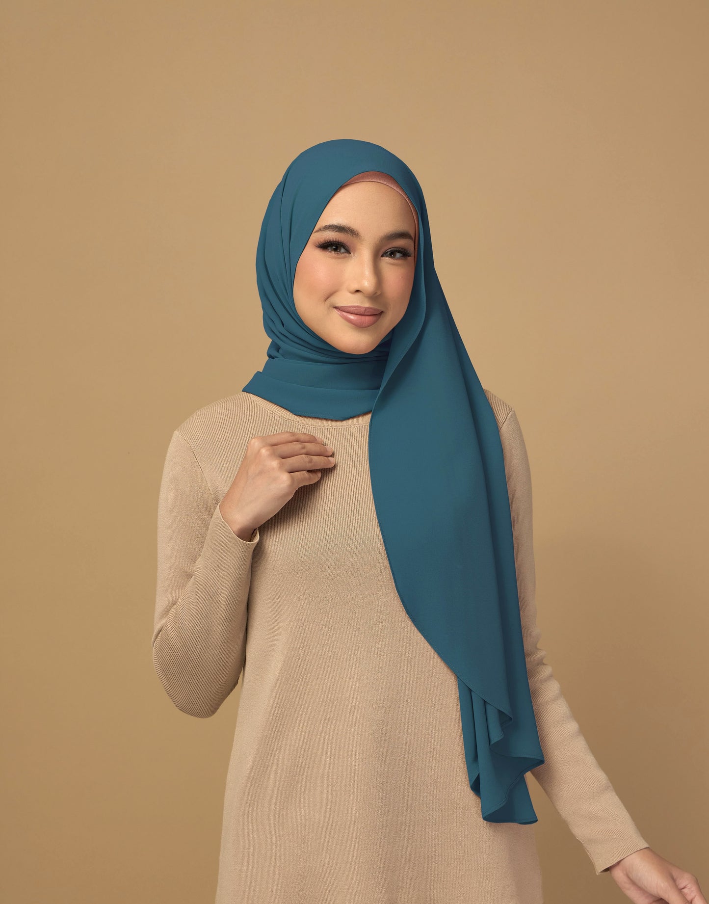Leesa Shawl